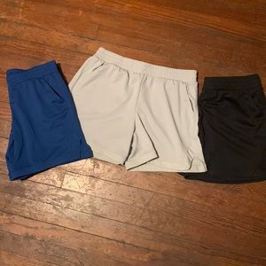 3 pairs of girls athletic shorts, size (14-16) XL